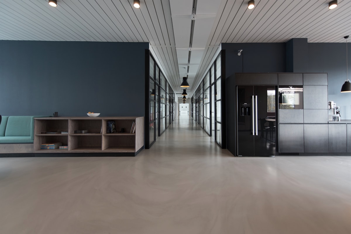 Gallery 18